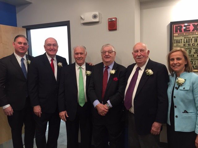 Scene Setter -- A gathering of mayors